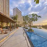 Midtown Phu My Hung Dist 7 - 2Br